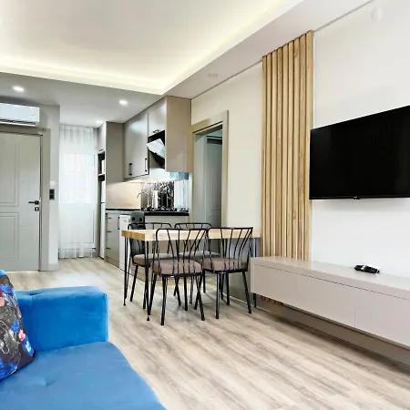 Sunrise Suit Aparthotel